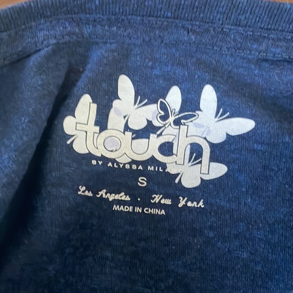 Cubs V-Neck tee - Picture 2 of 2